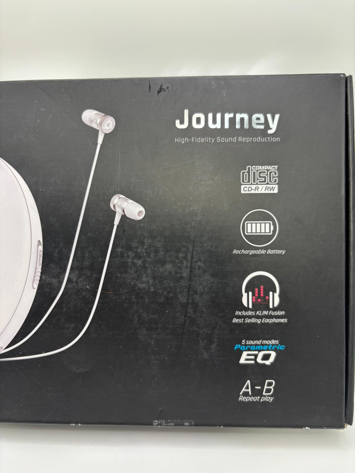 KLIM Journey hordozható CD-lejátszó – Fehér (Bluetooth, Akkumulátor, Tok, Fülhallgató)