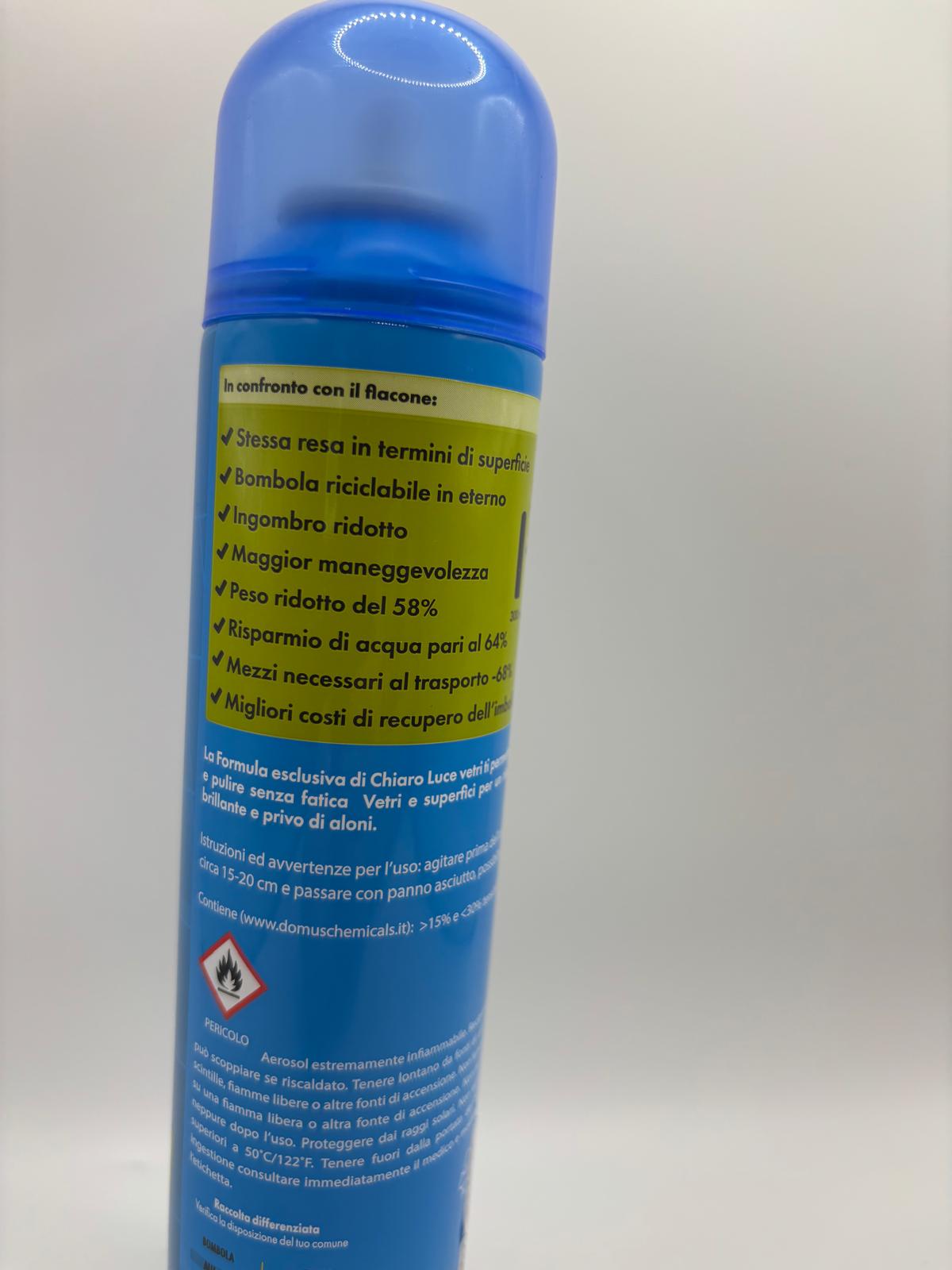 Chiaro Luce Vetri – Zsíroldó és ablaktisztító aeroszol (300 ml / 750 ml-nek megfelelő kiadósság)