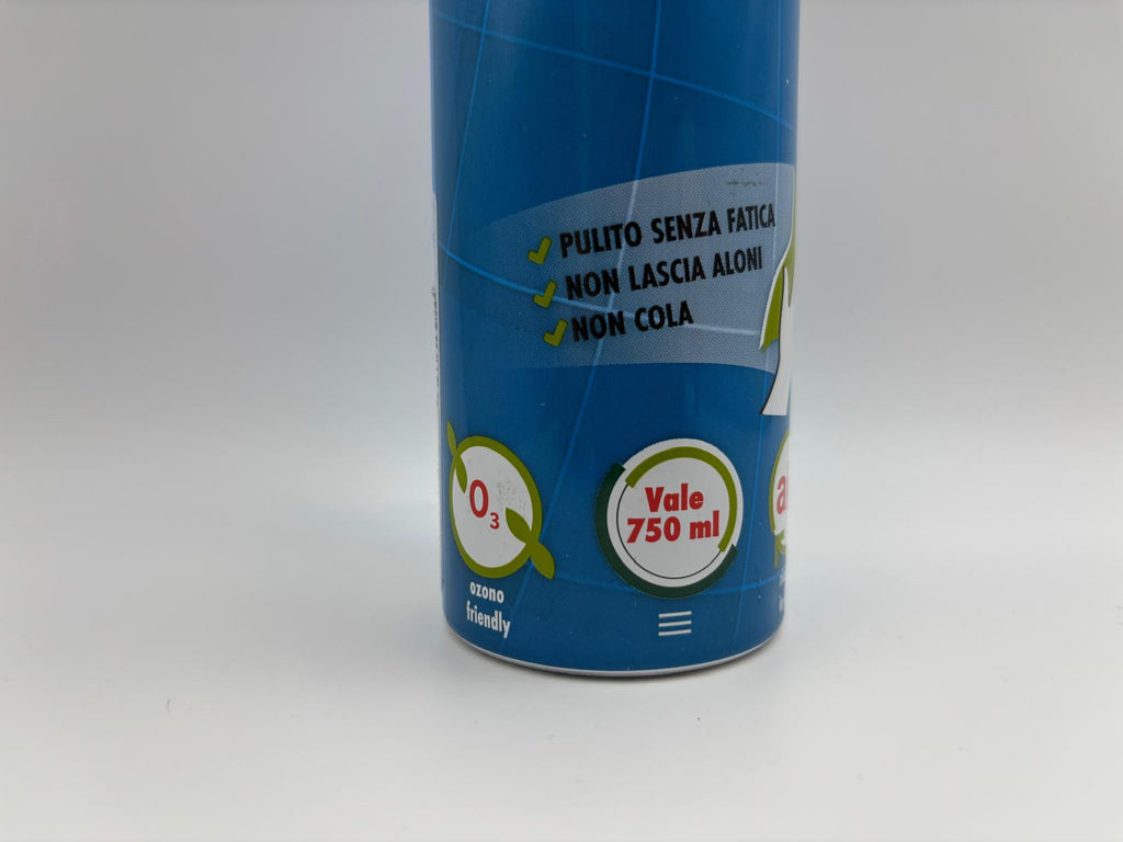 Chiaro Luce Vetri – Zsíroldó és ablaktisztító aeroszol (300 ml / 750 ml-nek megfelelő kiadósság)