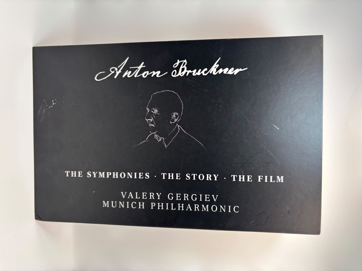 Anton Bruckner: The Symphonies – Valery Gergiev, Munich Philharmonic (Exkluzív díszdobozos gyűjtői kiadás: 6 DVD + 4 Blu-ray + Könyv + Hasonmás melléklet)