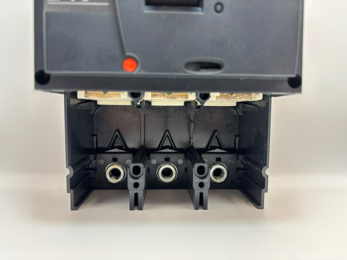 Schneider Electric Compact NSX 630L 3P Megszakító alaptest (LV432805)